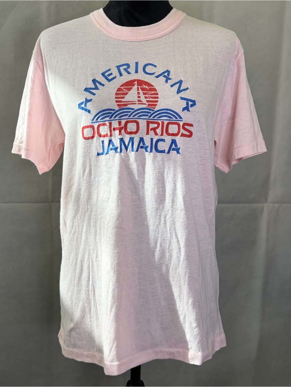 Vintage Ocho Rios Jamaica Pink Graphic Short Sleeve Tee